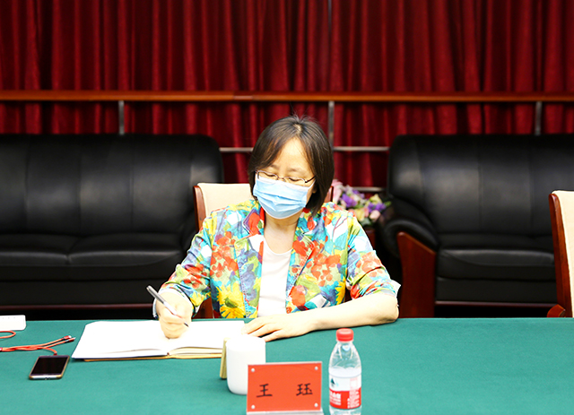 文化和旅游部调研座谈集团线上演出情况