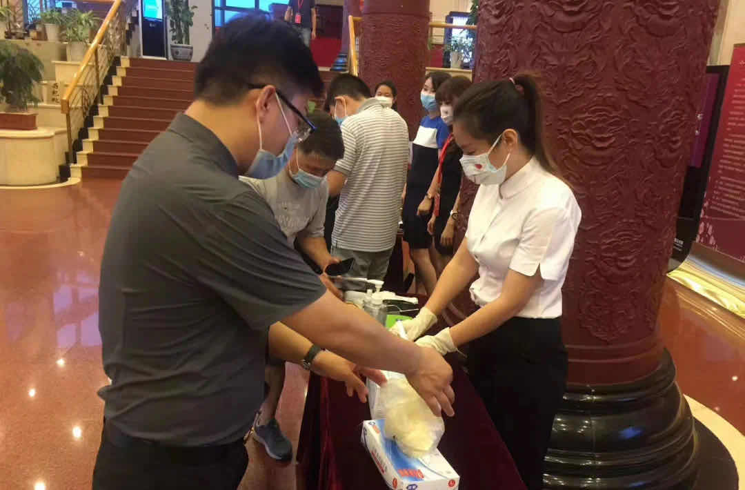 72小时迈出北京演出市场复工第一步， 96名观众见证北京剧场复苏