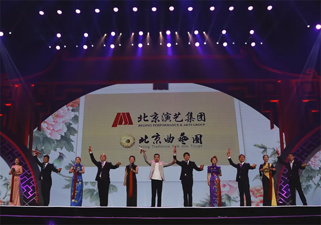 穿越时空隧道，回首十年耕耘路 荟萃艺术名家，四世同堂齐庆生